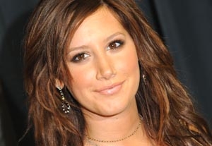 Just a Minute with: Ashley Tisdale