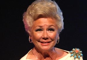 Actress Mitzi Gaynor Returning to Kauai