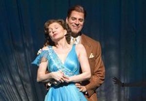 Donna Murphy Balances Stage and Motherhood