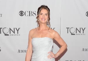 Back Stage on the Red Carpet at the Tony Awards (Video)