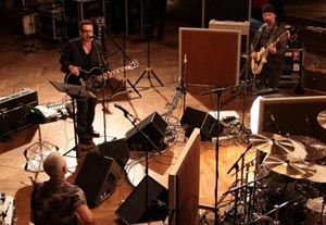 Toronto Film Fest Mixes Stars, Music, Oscar Bait