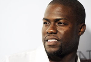 Kevin Hart Pokes Fun at His Life in Standup Movie