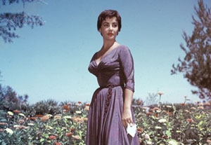 Elizabeth Taylor Remembered at Private Memorial Service