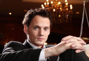 'Trek' Co-Star Yelchin Finds Love in 'Like Crazy'