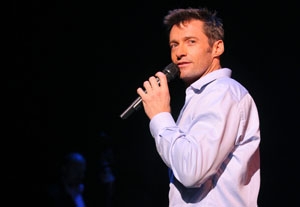 Hugh Jackman Plans Broadway Return as Houdini