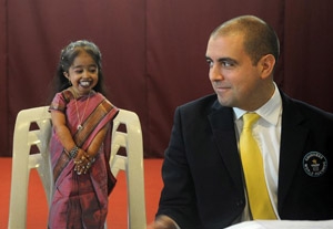 World's Shortest Woman Wants to be Bollywood Star