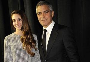 Clooney, Pitt Kick Off 2012 Award Season