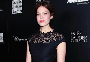 ABC's Mandy Moore Pilot and 'White Van Man' Land Casting Directors