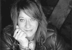 Casting Director Danielle Eskinazi Uses Twitter to Reach Actors