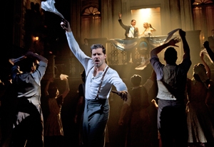 NY Review: 'Evita'