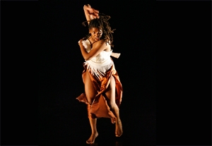 Harlem Stage's ‘E-Moves' Provides Choreographers Feedback