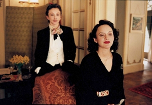 Jennifer Aspen on Marion Cotillard in 'La Vie en Rose'