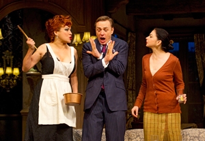 NY Review: 'Don't Dress for Dinner'
