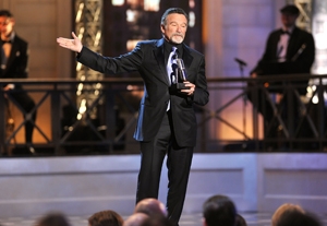 Robin Williams Talks Broadway and Club Comics at the Comedy Awards
