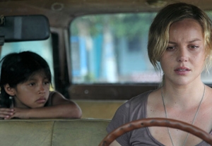 Abbie Cornish Tackles Motherhood, Immigration, Politics in 'The Girl'