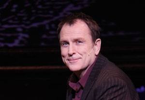Colin Quinn: Long Story Short