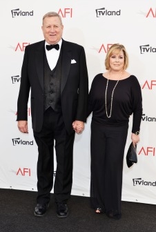 SAG-AFTRA Co-Prez Howard Raises Money for Animal Welfare