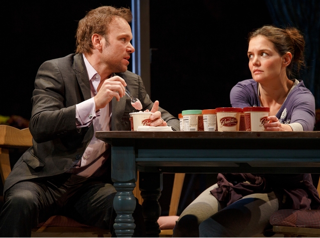 Theresa Rebeck’s New Comedy ‘Dead Accounts’ Is DOA on Broadway