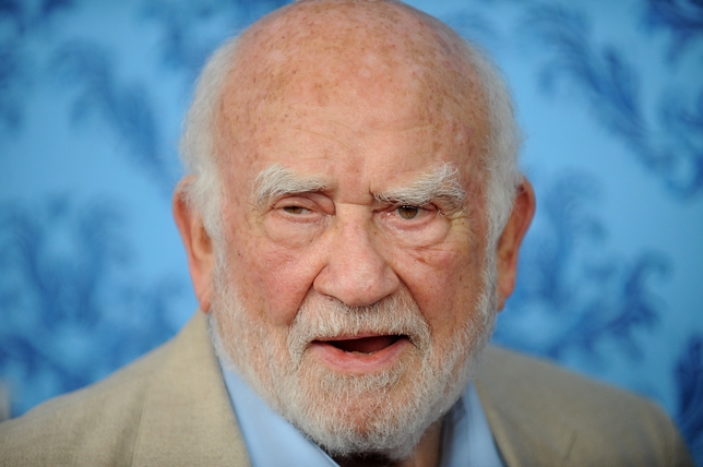 Ed Asner Returns to Broadway in 'Grace'