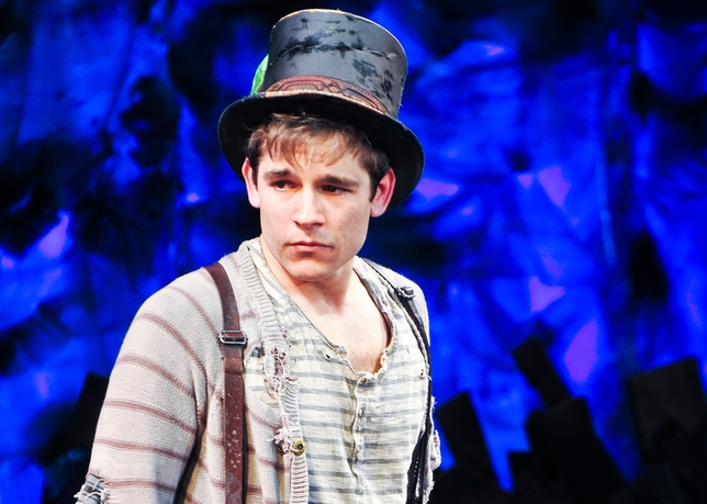 Jason Ralph Goes From Understudy to Star in 'Peter and the Starcatcher'