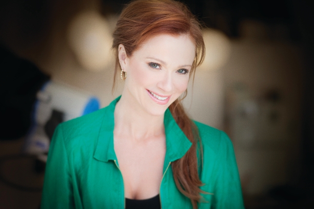How Lauren Holly Has Remained a Working Actor