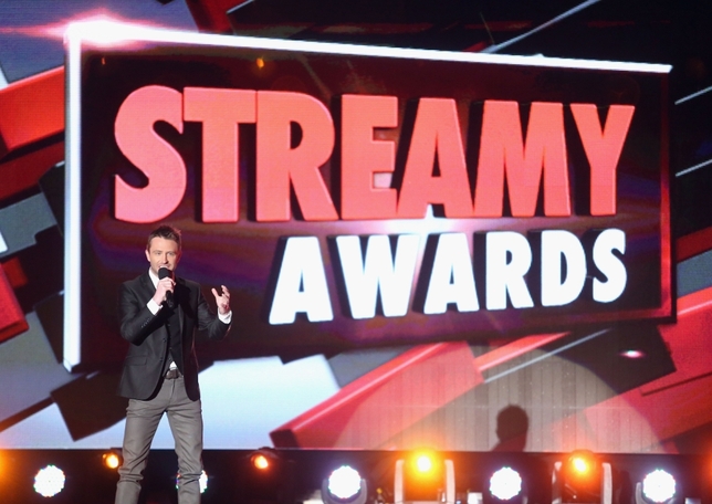 ‘Burning Love,’ ‘Halo 4’ Web Series Lead Streamy Award Winners (Full List)