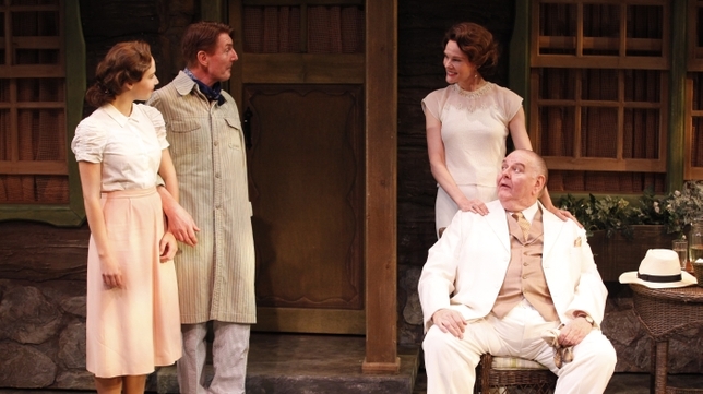 ‘Ten Chimneys’ Is a Well-Acted, Revealing Look at Lunt-Fontanne Home Life