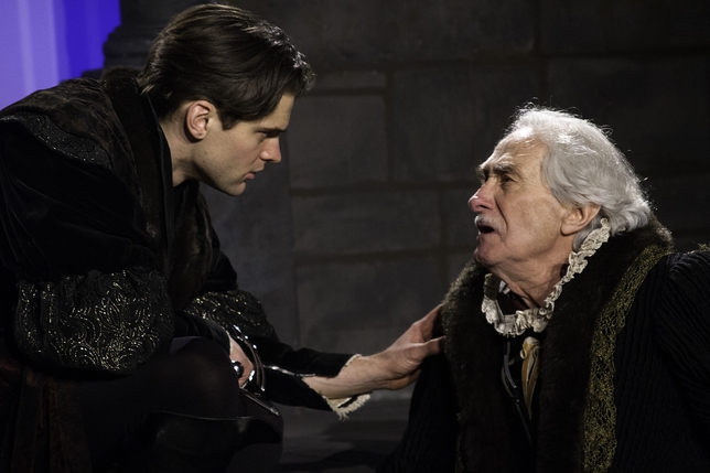 'Le Cid' Lacks a Unity of Style