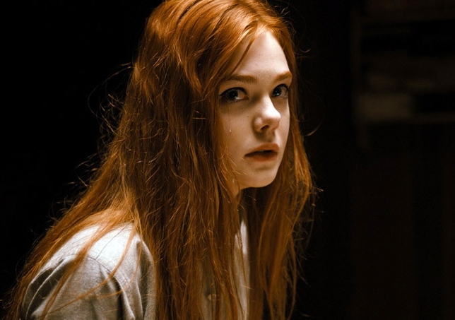 Elle Fanning Talks About 'Ginger and Rosa' (Video)