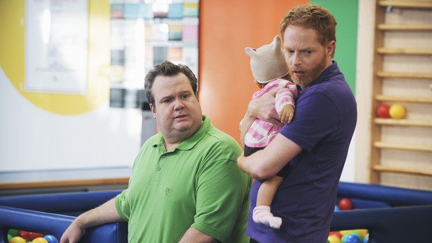 GLAAD Report Praises the CW and Showtime, Fails CBS and TBS