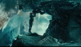 Two Earths, One Errant Film in ‘Upside Down’